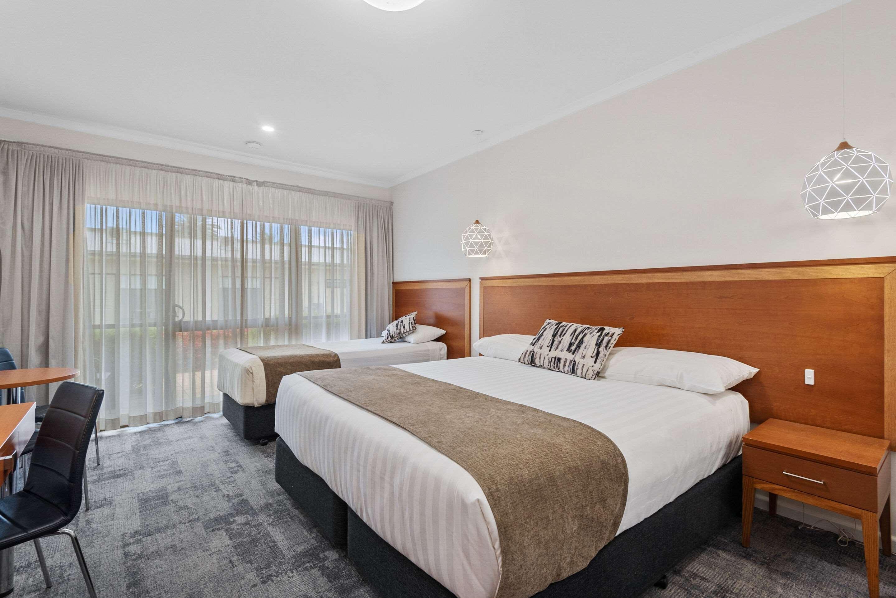 Comfort Inn Deakin Palms Mildura Exteriör bild