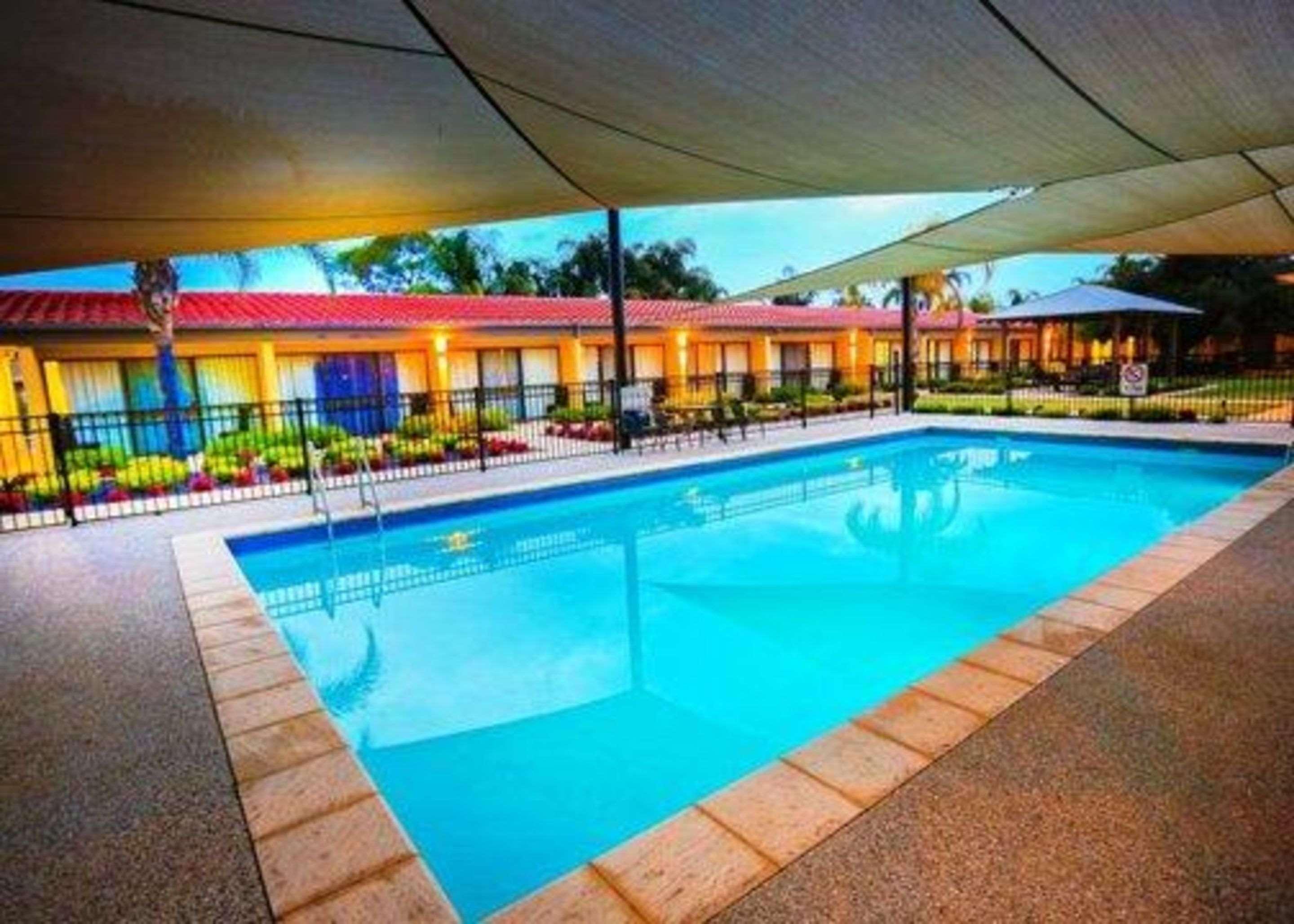Comfort Inn Deakin Palms Mildura Exteriör bild